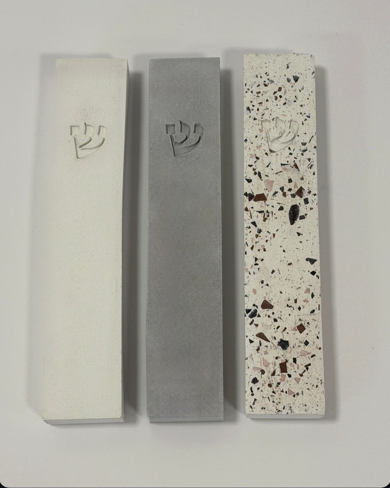 מזוזת ארי | קטנה