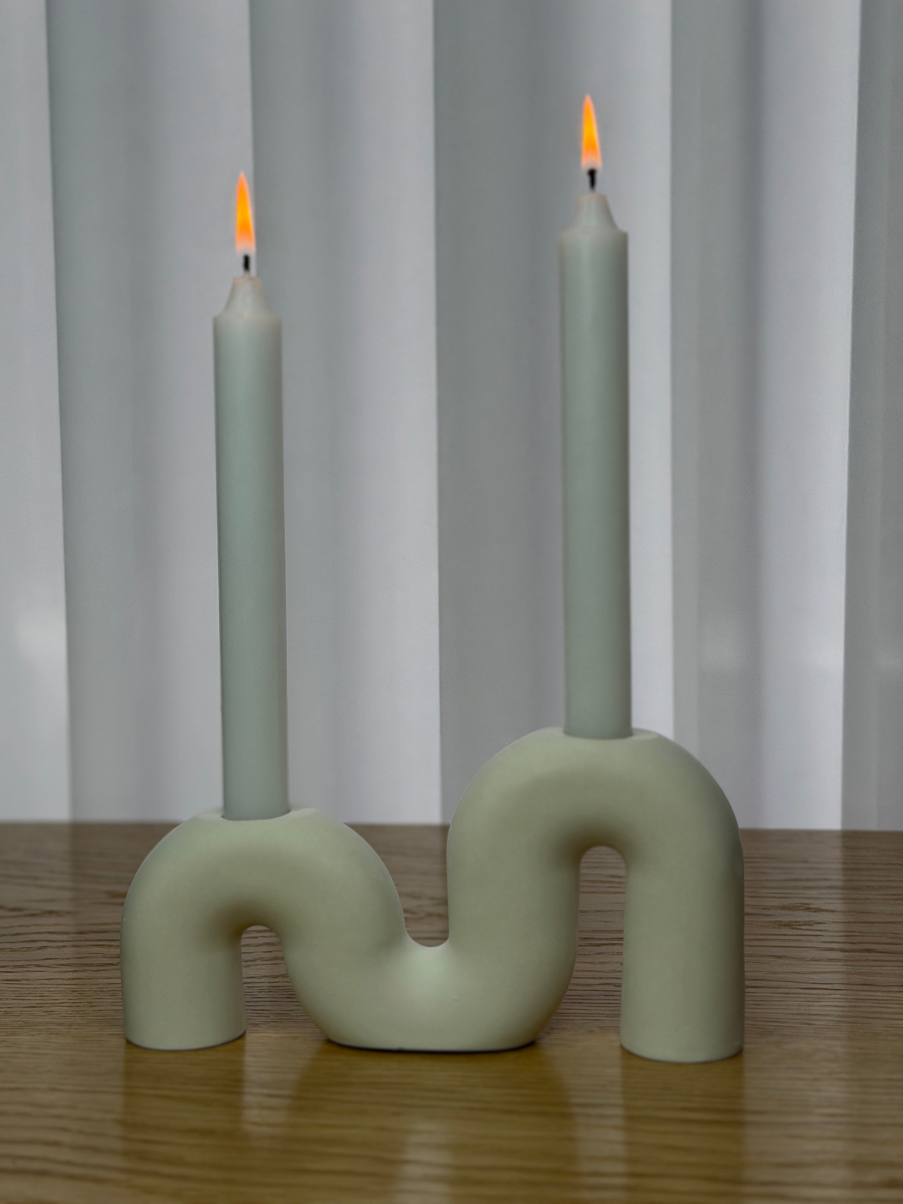 פמוט גלי זוגי